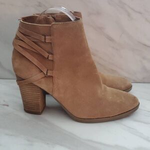 Franco Fortini Carly Tan Suede Braid Lace Back Wooden Block Heel Ankle Booties S